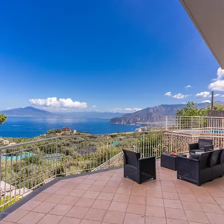 Blue Sorrento Escape *