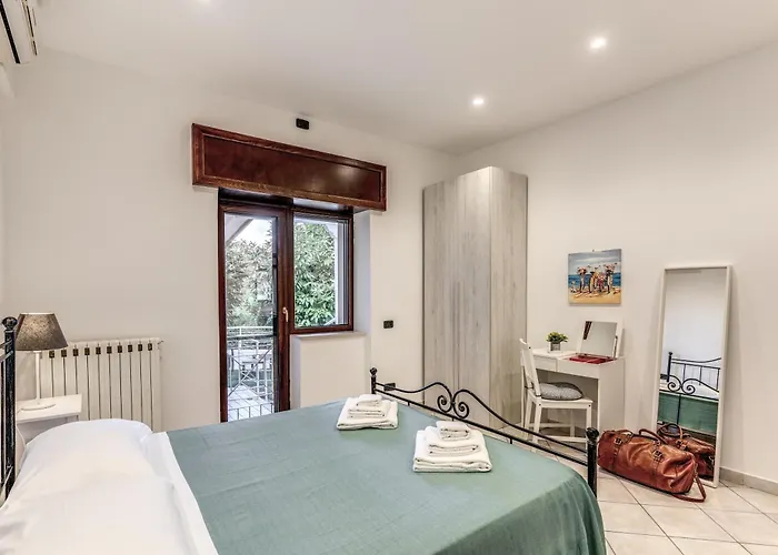 Gli Occhi Del Mare סורנטו